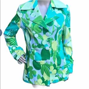 Floral print buttoned blazer